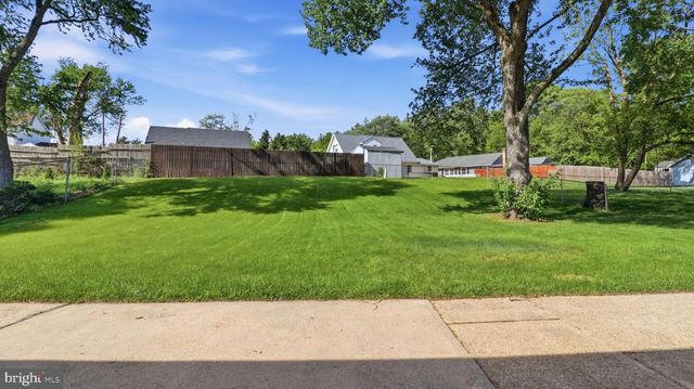 2914 BARRISTER LN, Bowie, MD 20715