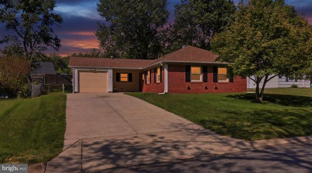 2914 BARRISTER LN, Bowie, MD 20715