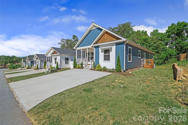 119 Bellamy Road, Asheville, NC 28806