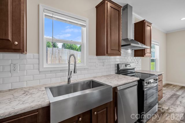 119 Bellamy Road, Asheville, NC 28806