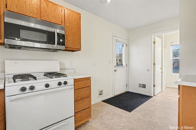 2271 Mccracken Street, Muskegon, MI 49441