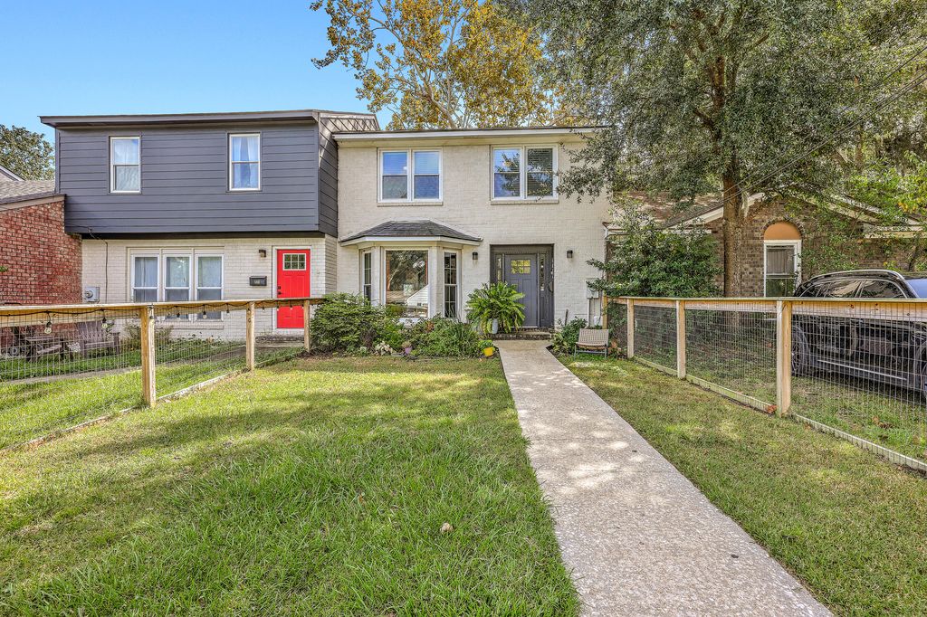 5016 Durant Avenue, North Charleston, SC 29405