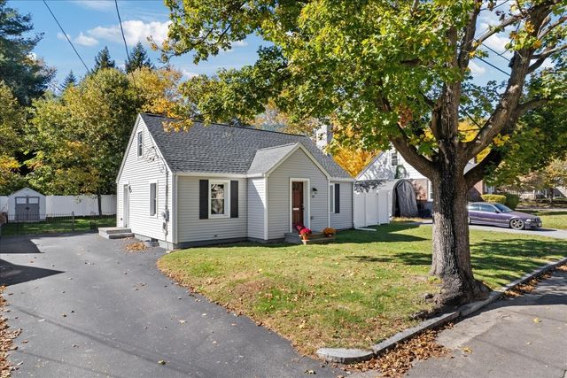 30 Calumet Ave., Worcester, MA 01606
