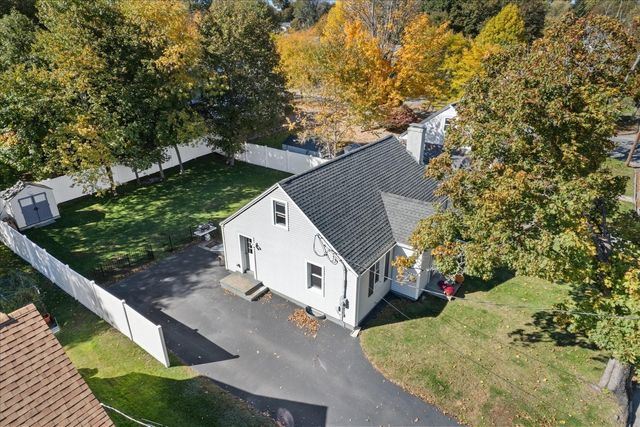 30 Calumet Ave., Worcester, MA 01606