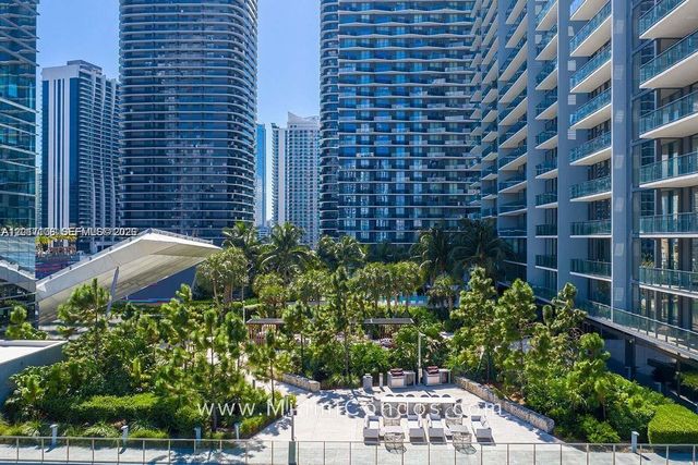 68 SE 6th St 2510, Miami, FL 33131