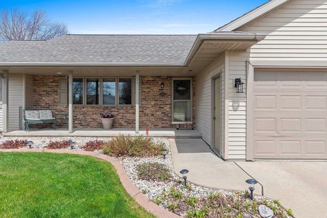 1955 SAGEBRUSH WAY, Green Bay, WI 54311