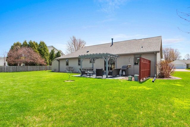 1955 SAGEBRUSH WAY, Green Bay, WI 54311