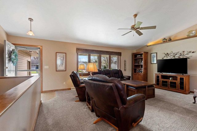 1955 SAGEBRUSH WAY, Green Bay, WI 54311