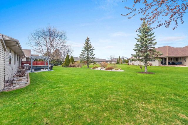 1955 SAGEBRUSH WAY, Green Bay, WI 54311