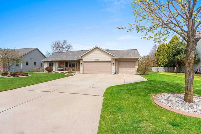 1955 SAGEBRUSH WAY, Green Bay, WI 54311