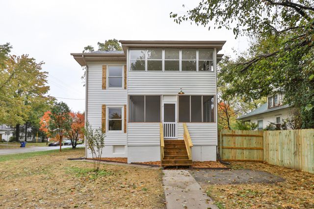 1531 E Monroe Street, Springfield, MO 65802