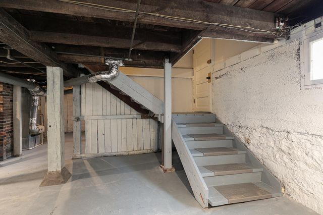 1531 E Monroe Street, Springfield, MO 65802