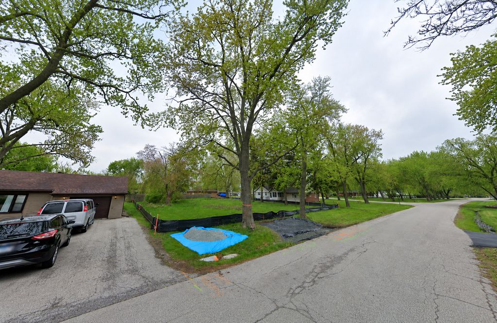 2526 Golfview Drive, Joliet, IL 60435 — photo 4