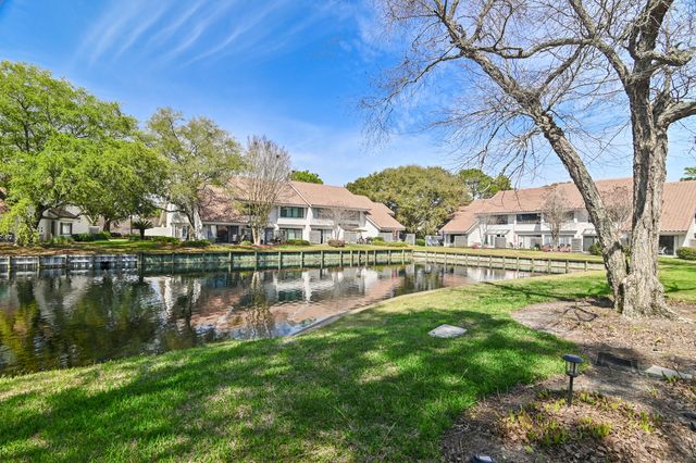 5144 Beachwalk Circle, Miramar Beach, FL 32550