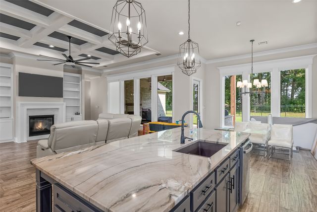 221 Conti Way, Bossier City, LA 71111