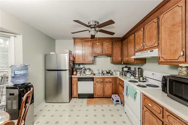 2707 Quisenberry St, Midlothian, VA 23112