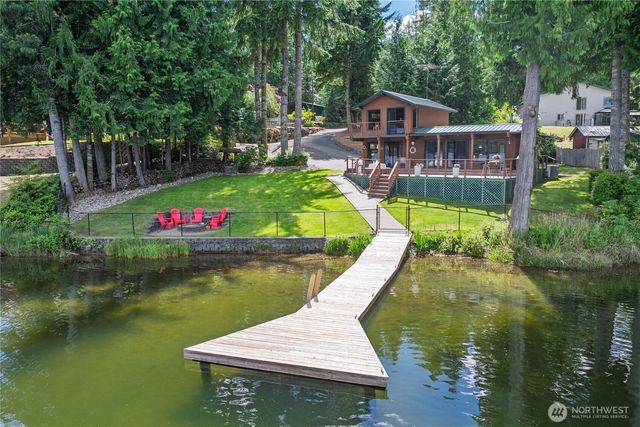 4694 Panther Lake Road W, Bremerton, WA 98312