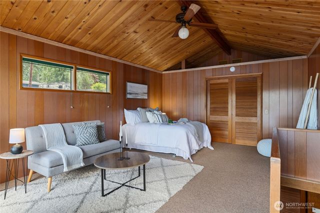4694 Panther Lake Road W, Bremerton, WA 98312