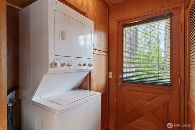 4694 Panther Lake Road W, Bremerton, WA 98312
