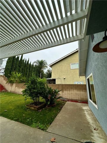 7715 E Camino Tampico, Anaheim, CA 92808