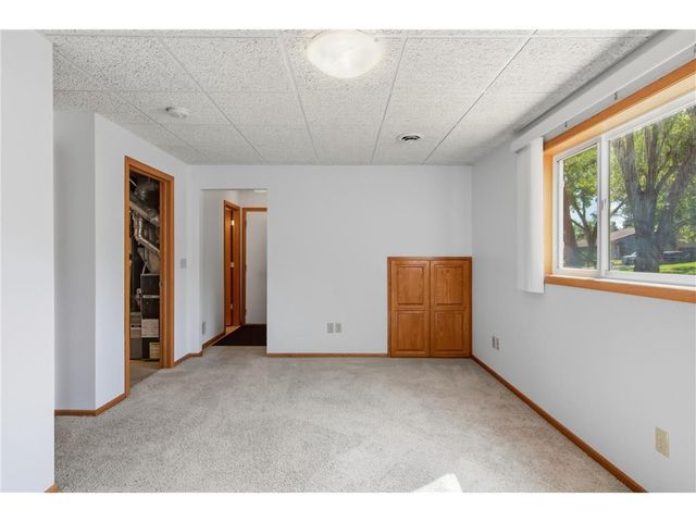 4061 99th Avenue, Blaine, MN 55014