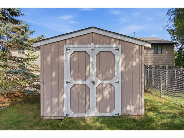 4061 99th Avenue, Blaine, MN 55014