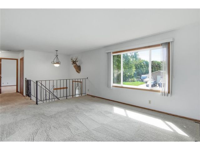 4061 99th Avenue, Blaine, MN 55014