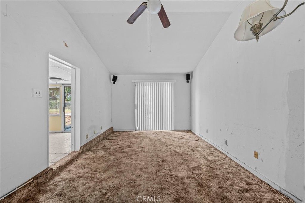 Image 17 of property listing at 856 Via Bernardo, Corona, CA 92882