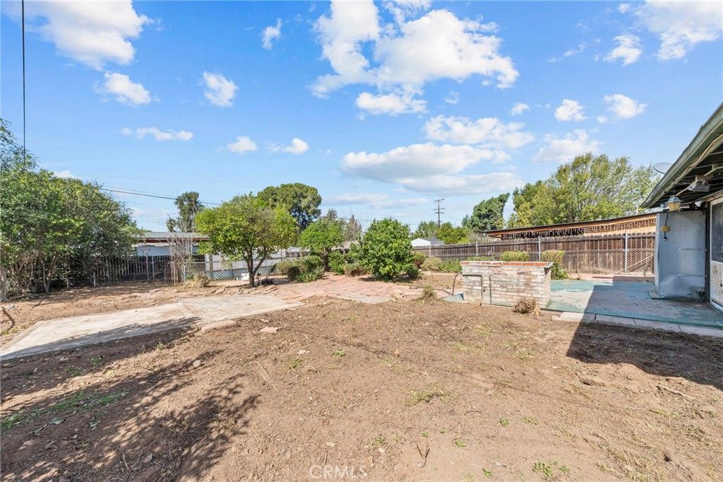 Image 33 of property listing at 856 Via Bernardo, Corona, CA 92882