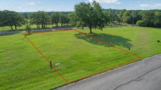 265 Toscana Circle, Gordonville, TX 76245