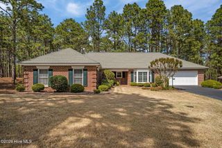 26 Ashley Court, Southern Pines, NC 28387