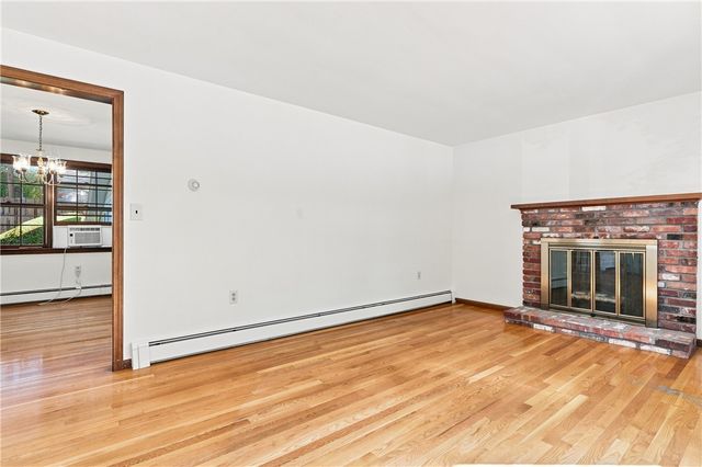 31 Monica Drive, Cumberland, RI 02864