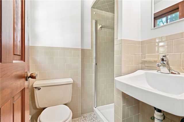 31 Monica Drive, Cumberland, RI 02864