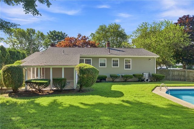 31 Monica Drive, Cumberland, RI 02864