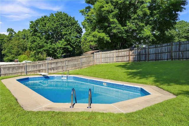 31 Monica Drive, Cumberland, RI 02864