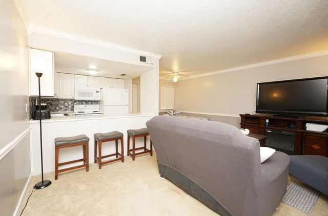 308 SW Miracle Strip Parkway, UNIT 7D, Fort Walton Beach, FL 32548