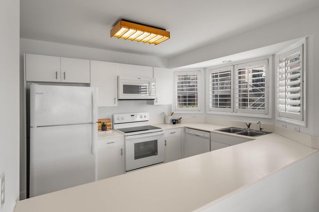 1931 Marsh Oak Lane 1931, Seabrook Island, SC 29455