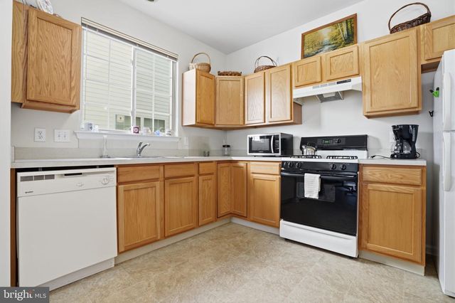 1107 MAXWELL MNR, Warwick, PA 18974