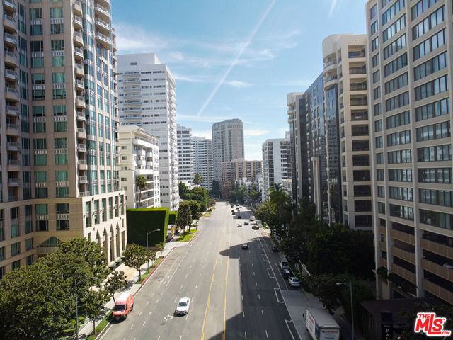 10747 Wilshire Boulevard PH4, Los Angeles, CA 90024