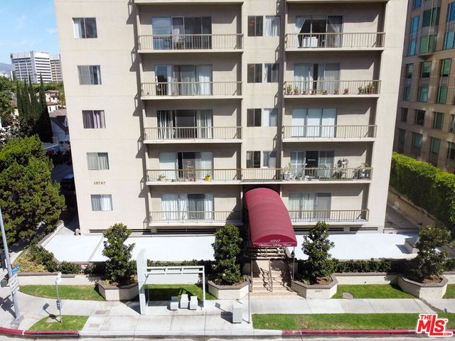 10747 Wilshire Boulevard PH4, Los Angeles, CA 90024