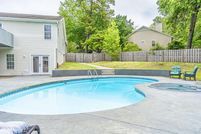 4 Sawmill Court, Pinehurst, NC 28374