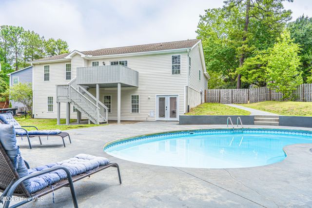 4 Sawmill Court, Pinehurst, NC 28374