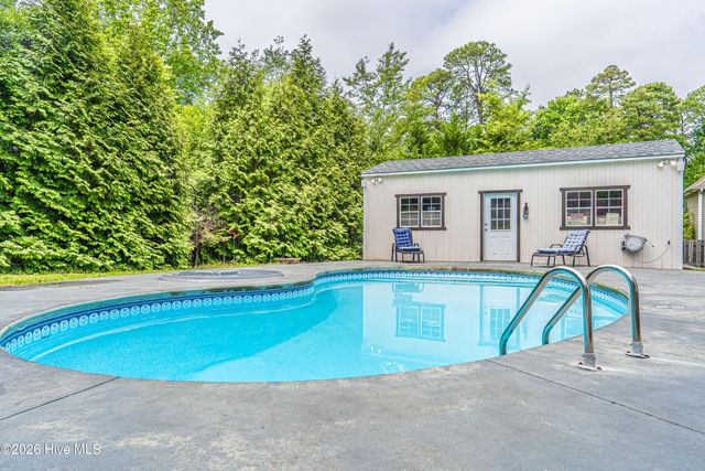 4 Sawmill Court, Pinehurst, NC 28374