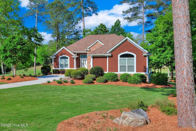 127 Laurens Drive, Mc Cormick, SC 29835