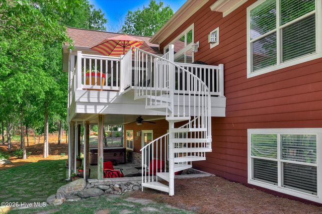 127 Laurens Drive, Mc Cormick, SC 29835
