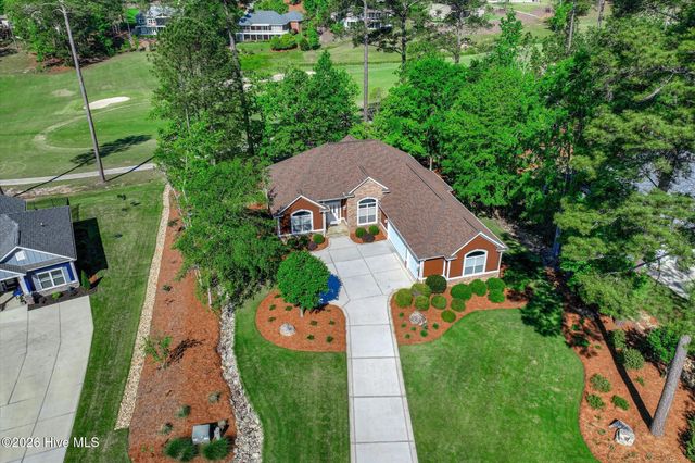127 Laurens Drive, Mc Cormick, SC 29835