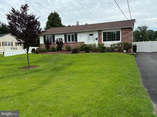 952 HAMILTON AVE, Roebling, NJ 08554