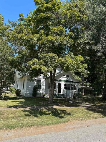 702 E Cleburne Avenue, West Helena, AR 72390