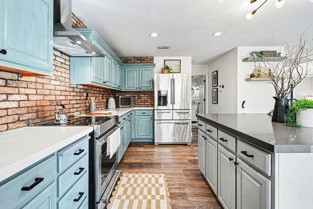 2013 Hedge Avenue, Brentwood, CA 94513