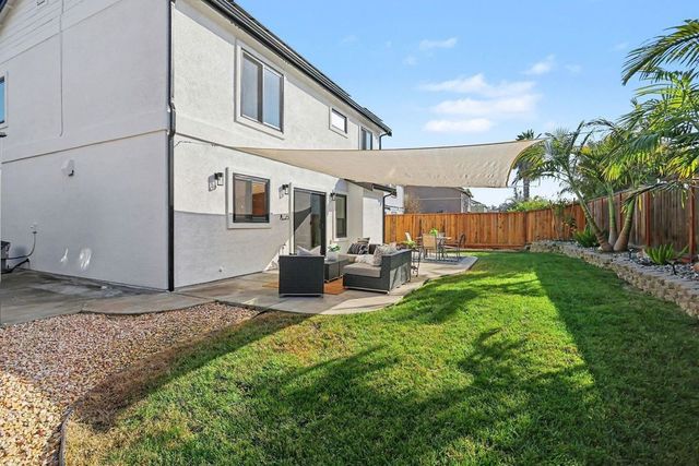 2013 Hedge Avenue, Brentwood, CA 94513